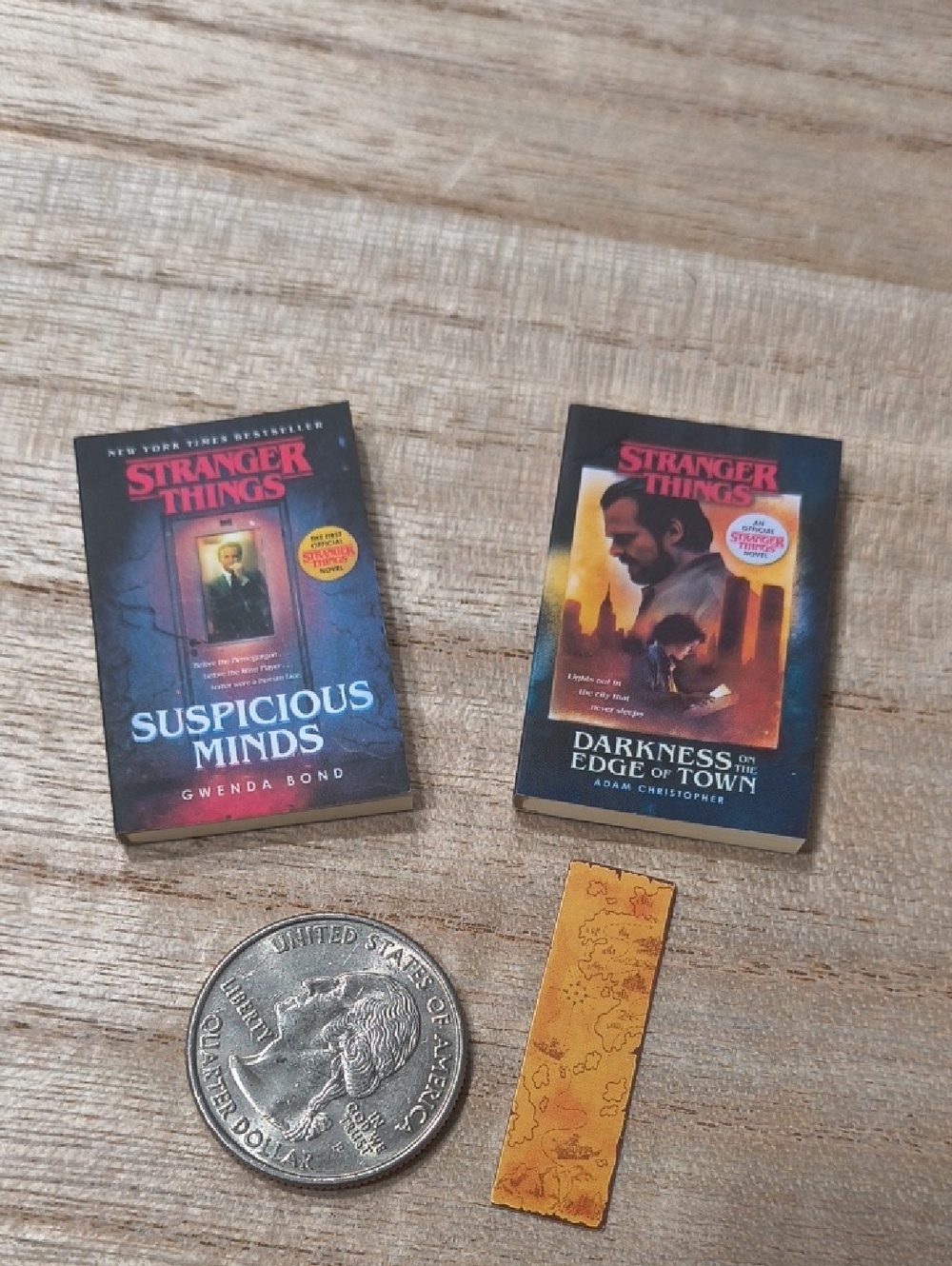 Zuru Mini Brands Books Stranger Things